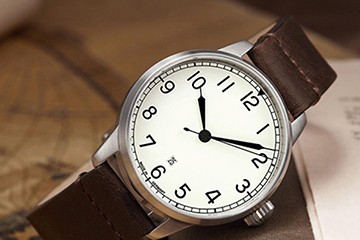 南京劳力士钢表带费用